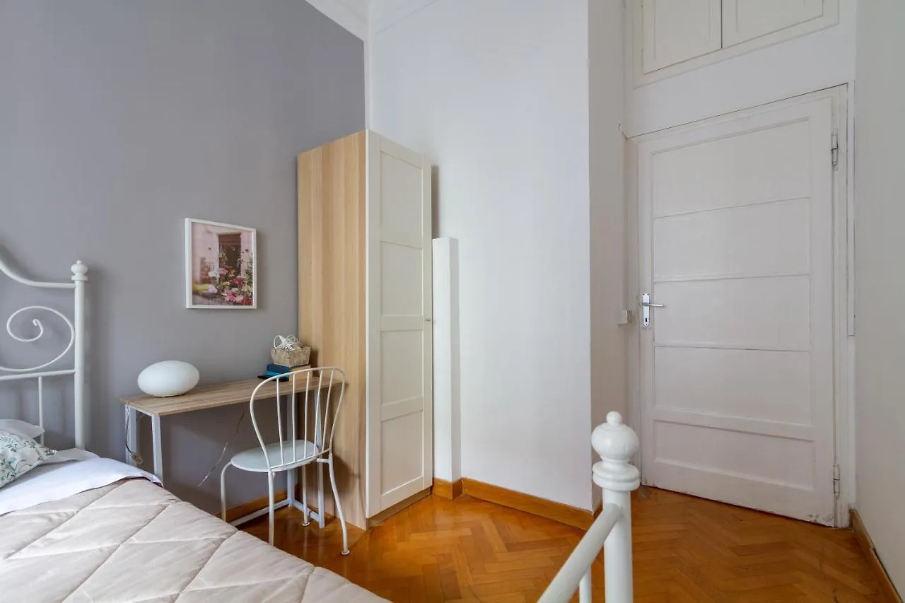 Apartment Centralstation - Via Lazzaroni Milan